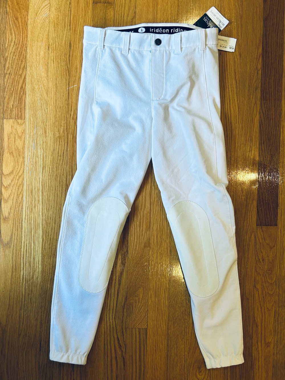 Women’s 28 waist Irideon white English riding equestrian breeches new with tags